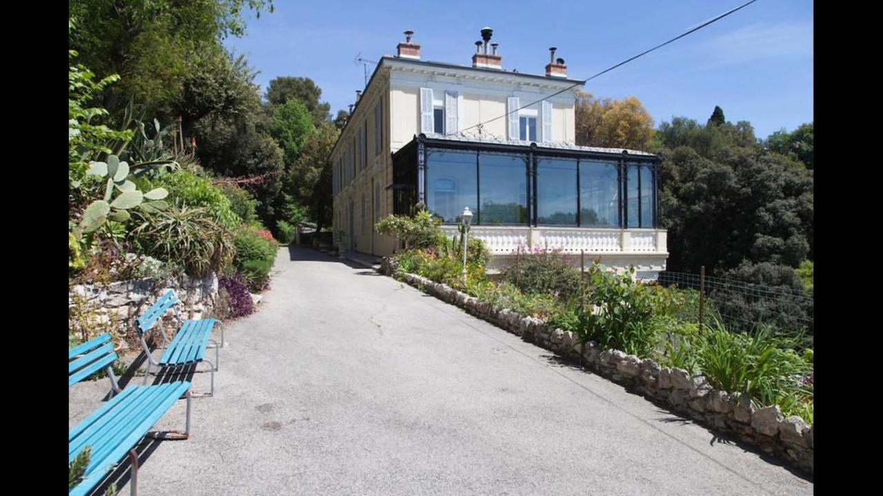 Villa Laetitia - Appt De Charme Avec Parking - Nice Nord Exterior photo