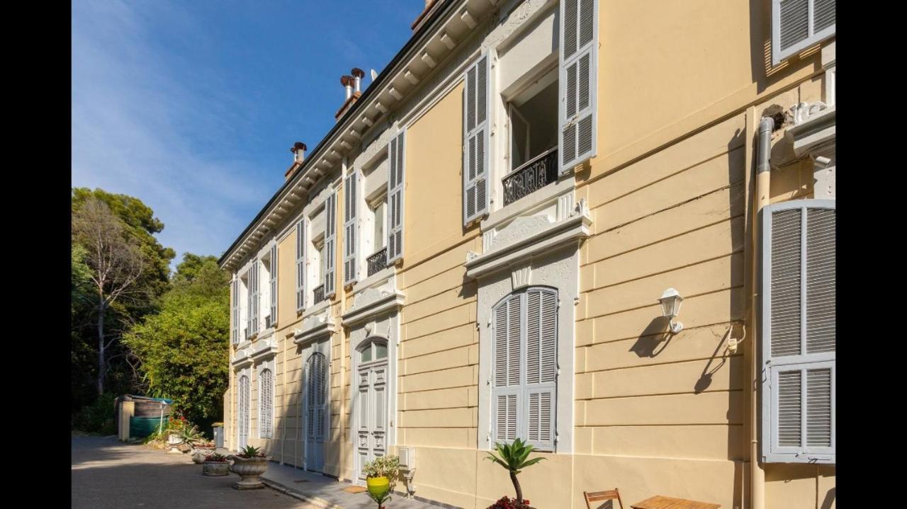 Villa Laetitia - Appt De Charme Avec Parking - Nice Nord Exterior photo